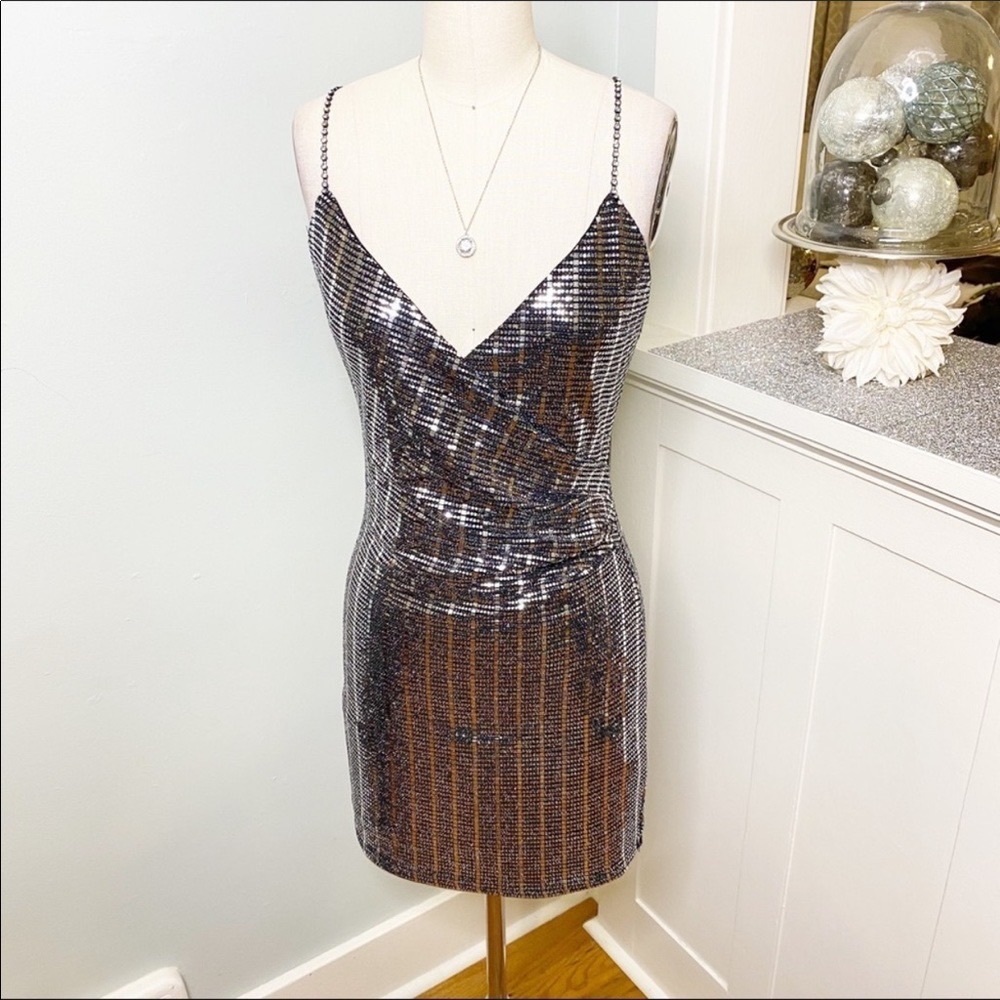 NWT Silver Sequin Mini Dress Sexy Bling Party Dress Medium - Picture 5 of 12